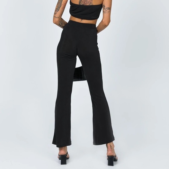 Keira a black - Picture 3 of 5